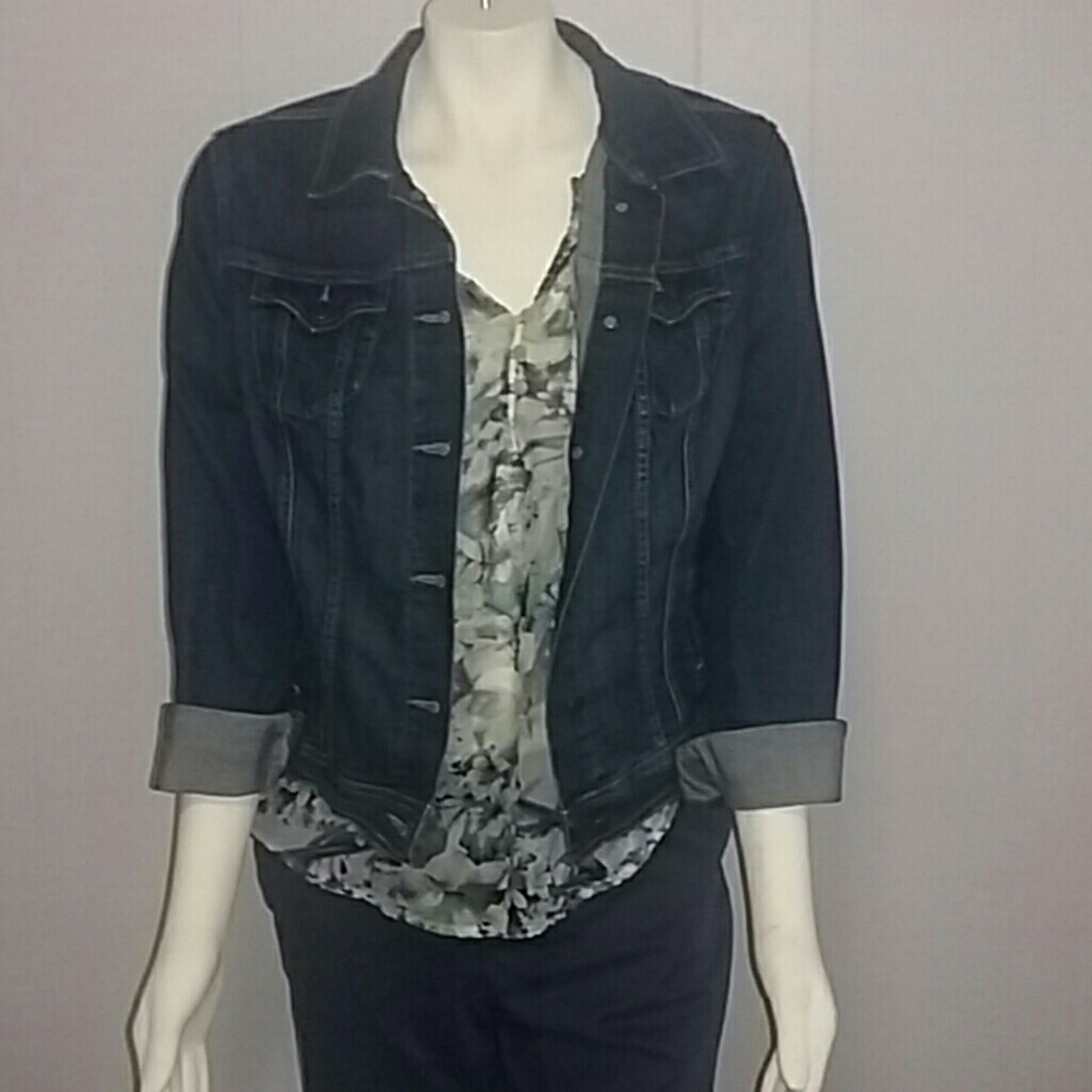 Old Navy Jean jacket size Large